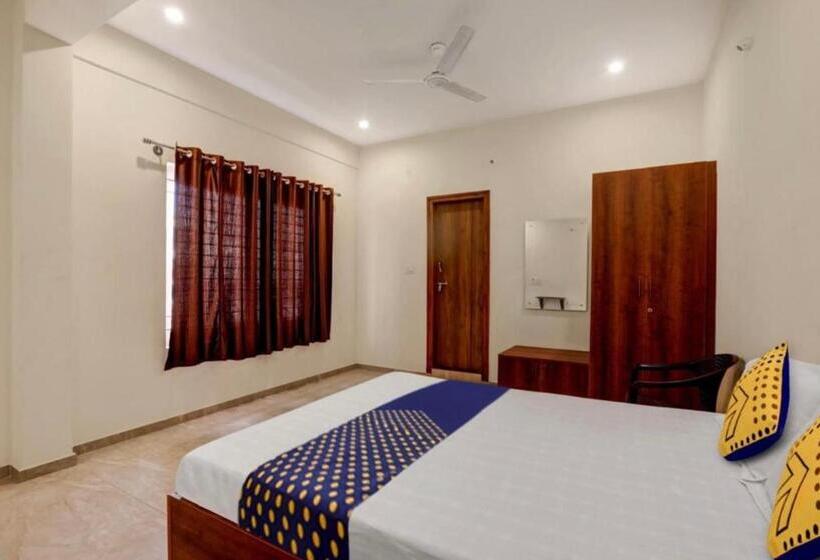 فندق Wood Side Recidency