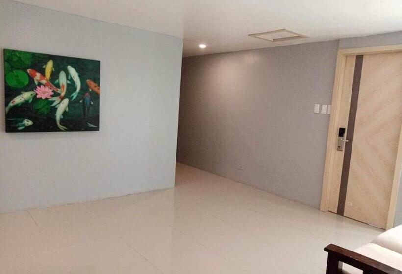 מוטל Transit Inn