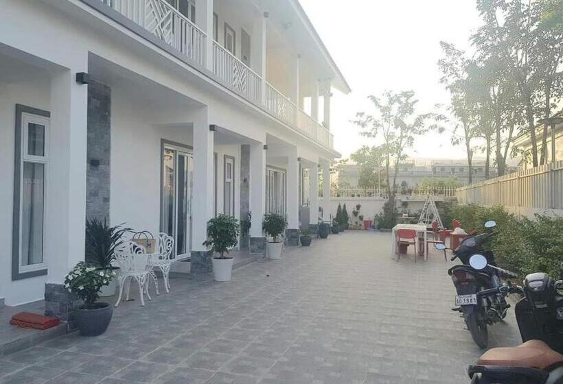 膳宿费 Cambodian Sun