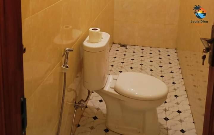 פנסיון Dana Guest House