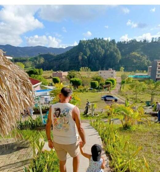 膳宿费 Finca Turística