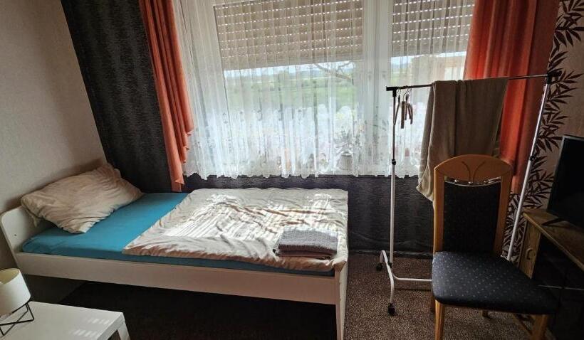 بنسيون Gasthaus Elbe