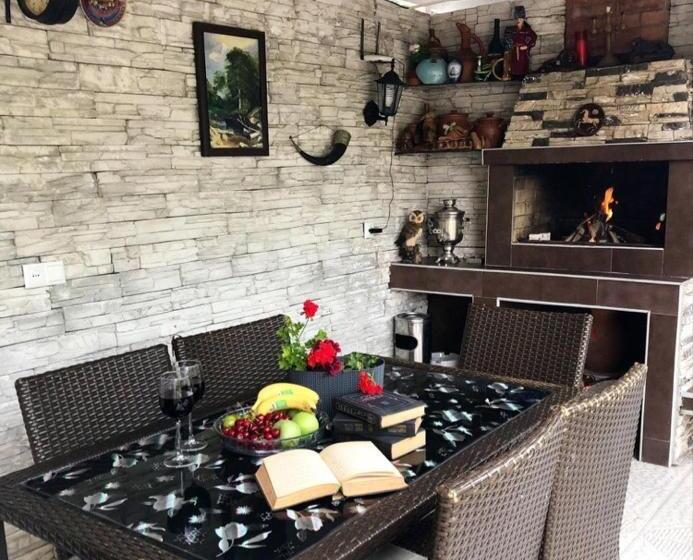 پانسیون Deluxe Guest House