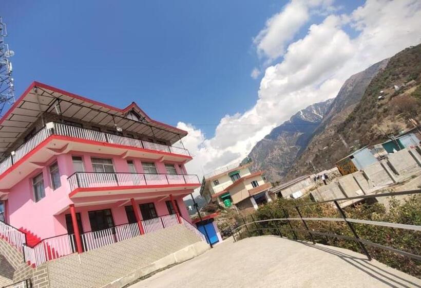 Пансион Hill Top Guest House And Restaurant