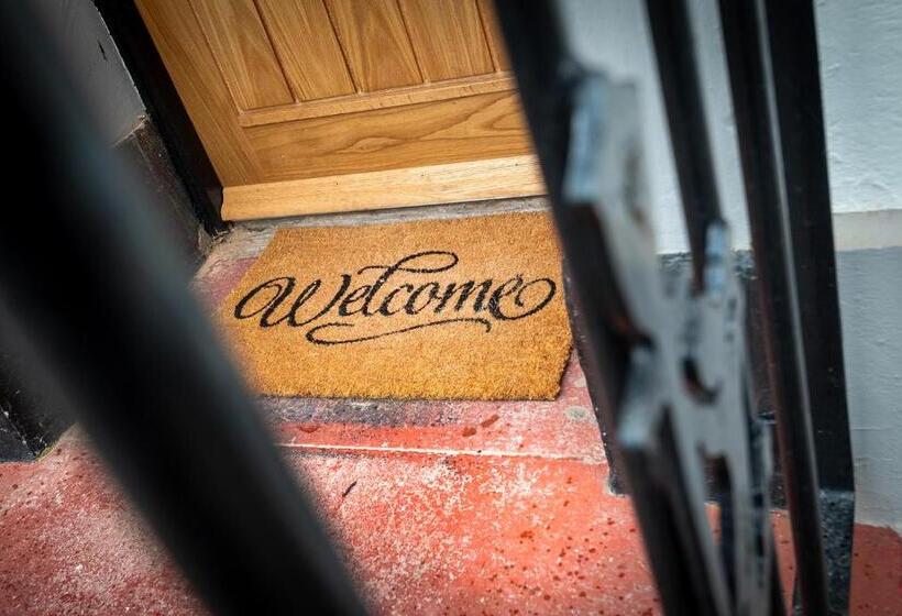 ペンション Kings Arms Suites Deluxe Room En Suite Self Check In