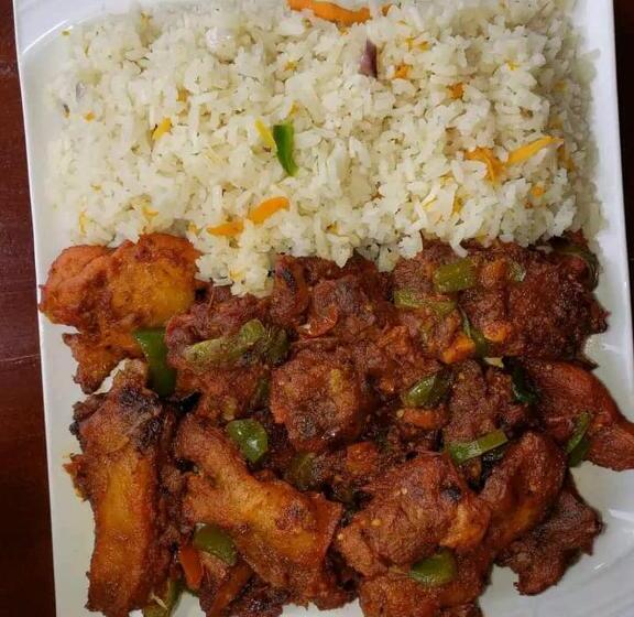 پانسیون Kisoro Homely Suites