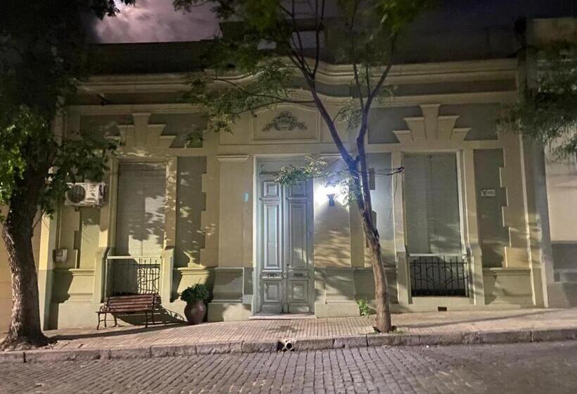 پانسیون Passage