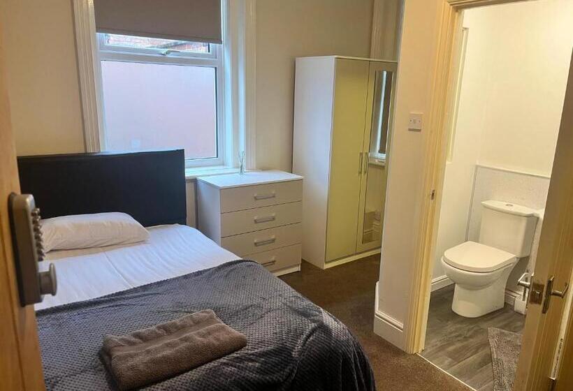 膳宿费 Rose House