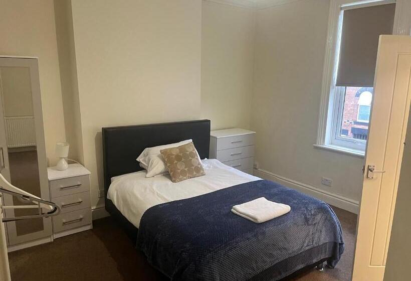 膳宿费 Rose House