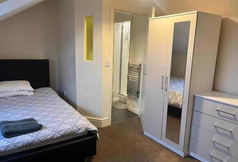 膳宿费 Rose House