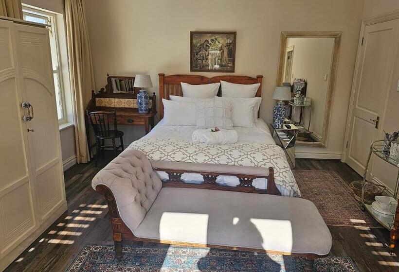 פנסיון The Rose Room