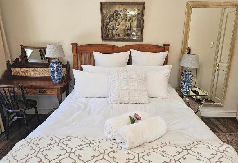 פנסיון The Rose Room