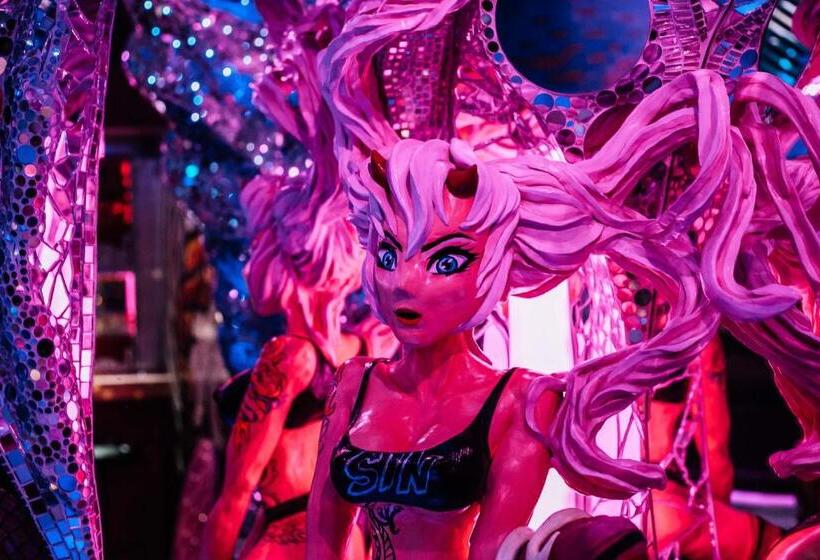 膳宿费 The Sin Suite