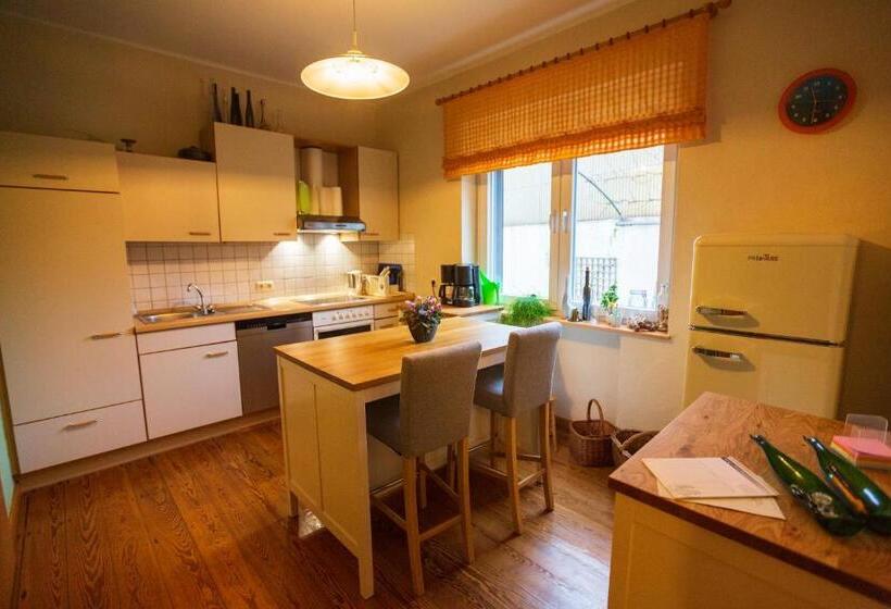 Пансион Weingut Peter Barzen