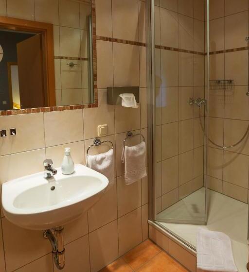 Пансион Weingut Peter Barzen