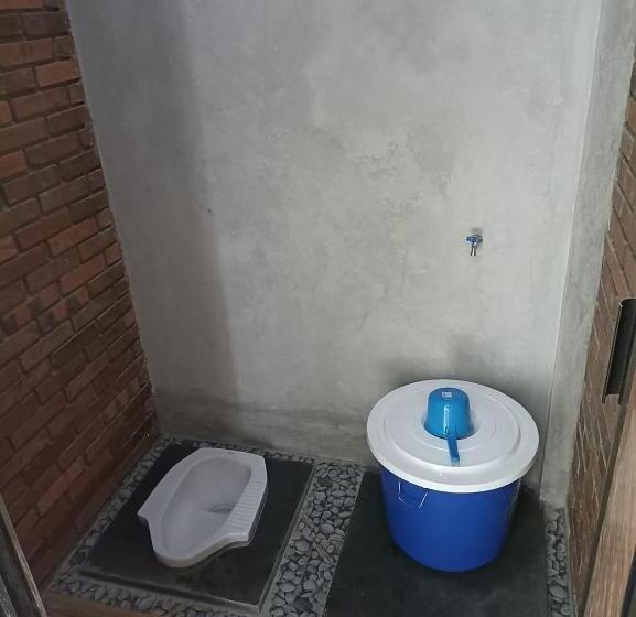 بنسيون Wisma Sadewa