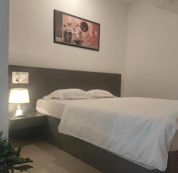 פנסיון Yummly Land Guest House