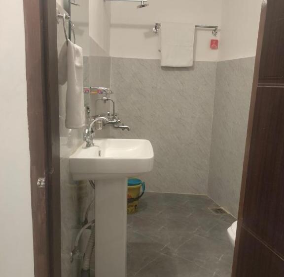 פנסיון Yummly Land Guest House