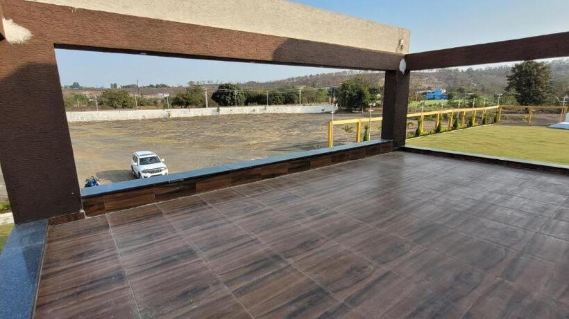 Shri Kailash Mansarovar Hotel And Marriage Garden