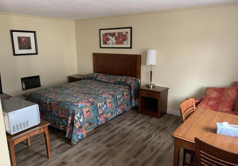 Stone House Motel And Restaurant