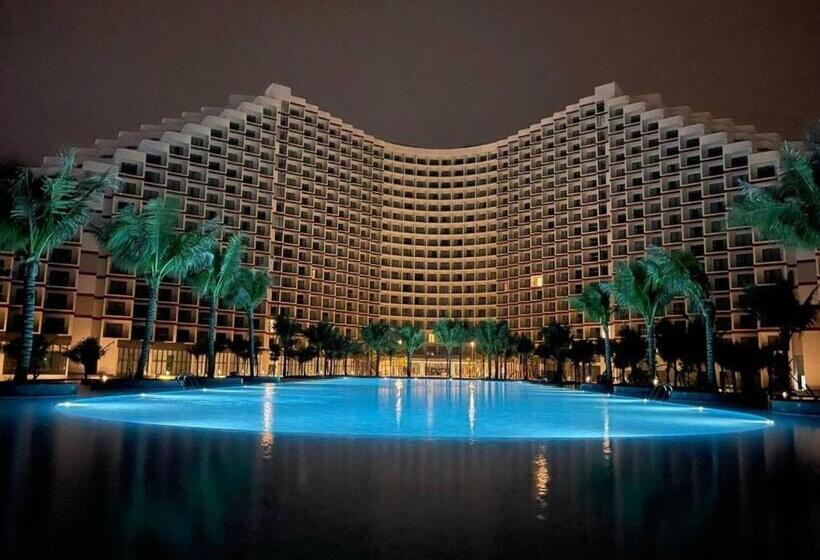 The Oceanfront Apartment At Cam Ranh