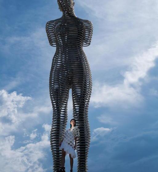 The Oceanfront Apartment At Cam Ranh