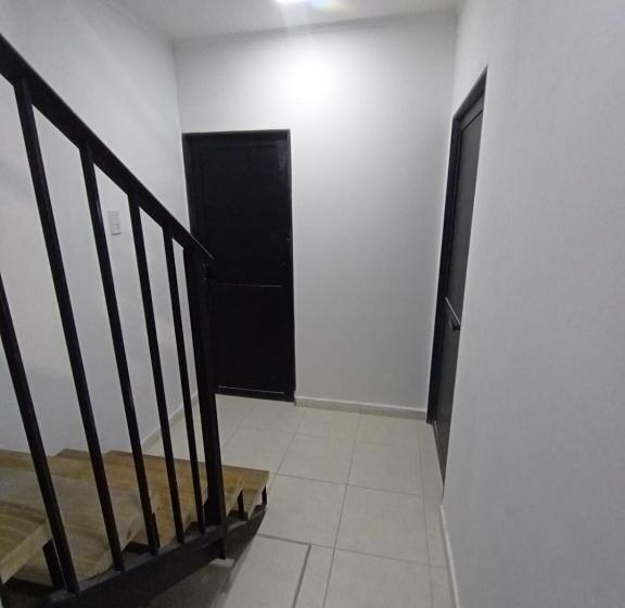 Zuviría Apart Nuez De La Isla Iii