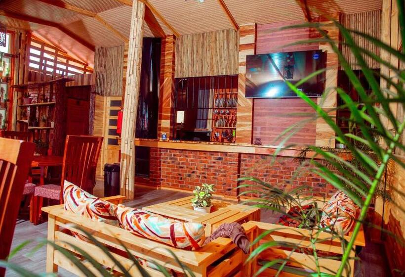 호스텔 Willow Inn