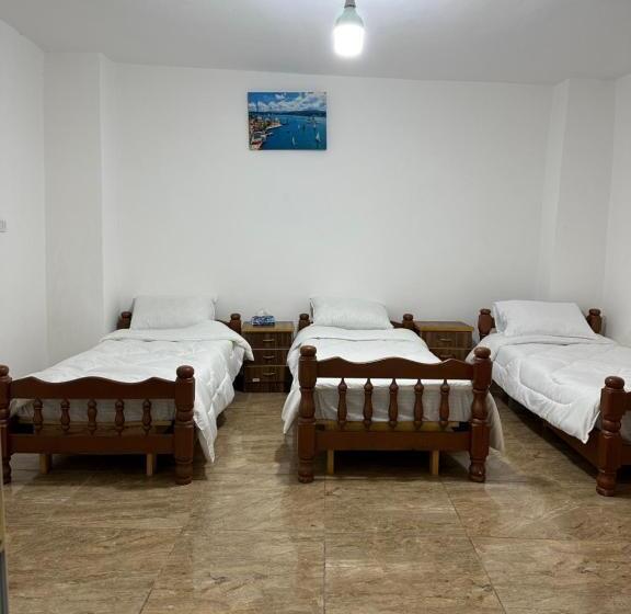 تختخواب و صبحانه Ain Alsett House