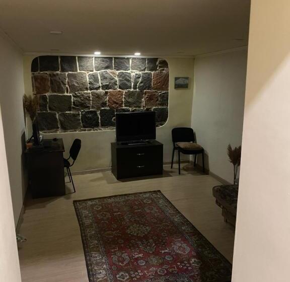 민박 Apartment In The Centre And Breakfast