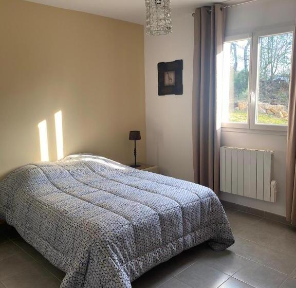 مبيت وإفطار Chez Sylvain