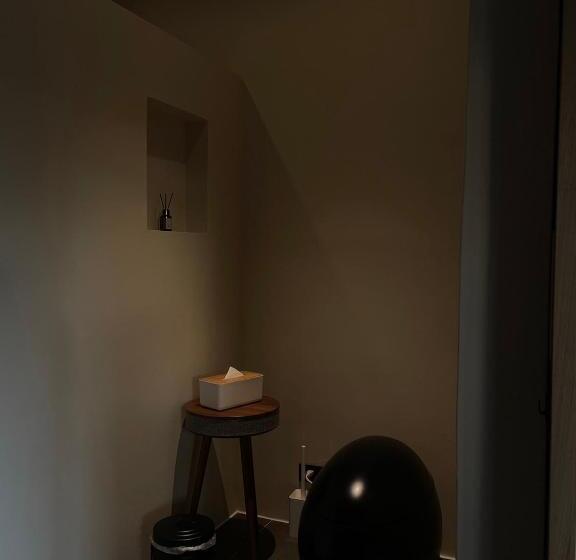 تختخواب و صبحانه 棲林民宿chillinhouse