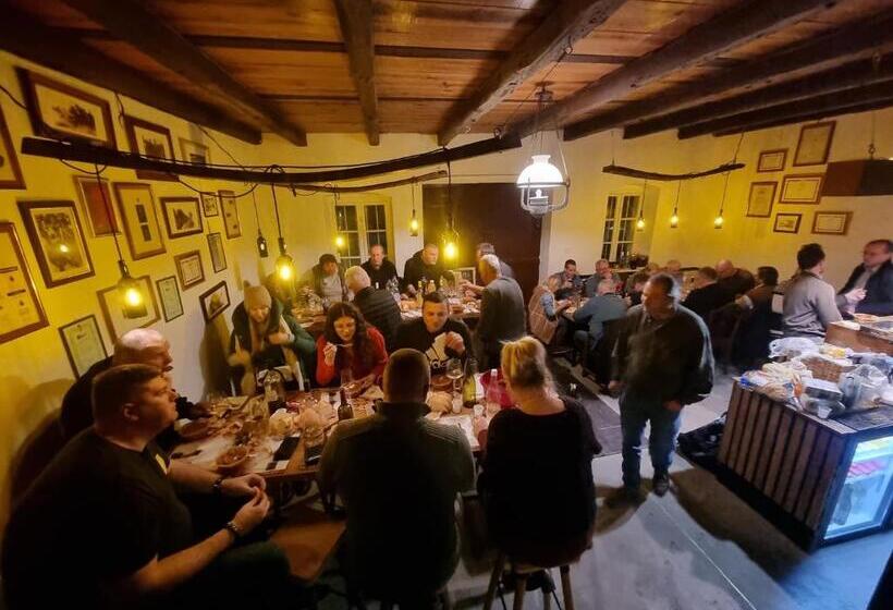 צימר Credo Panzió