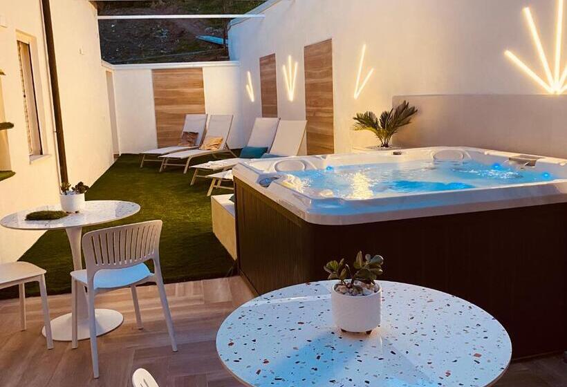 Bed and Breakfast Elegance Paema