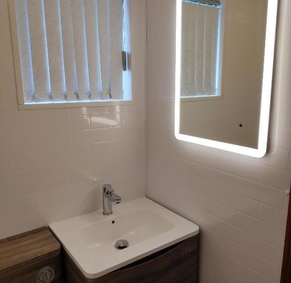 住宿加早餐  Fairy Bridge Lodge