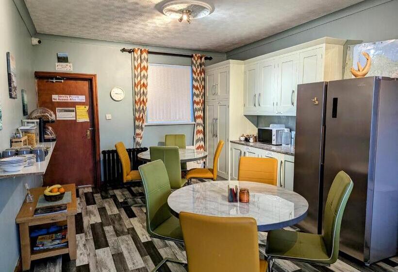 住宿加早餐  Fairy Bridge Lodge