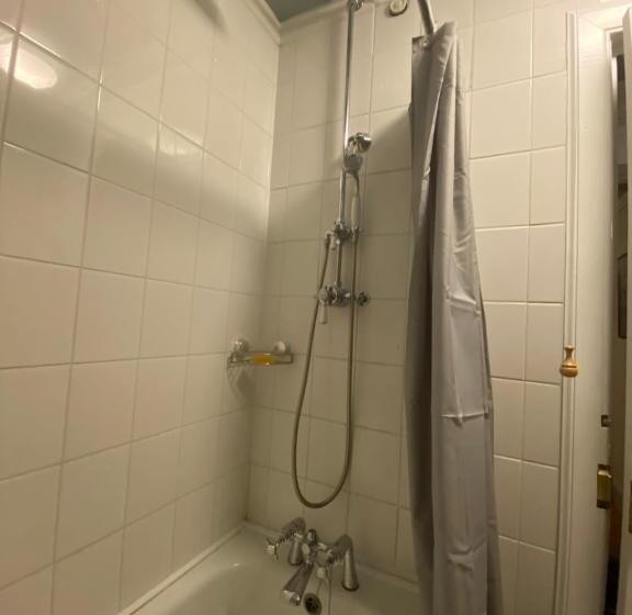 צימר Glenaros Lodge