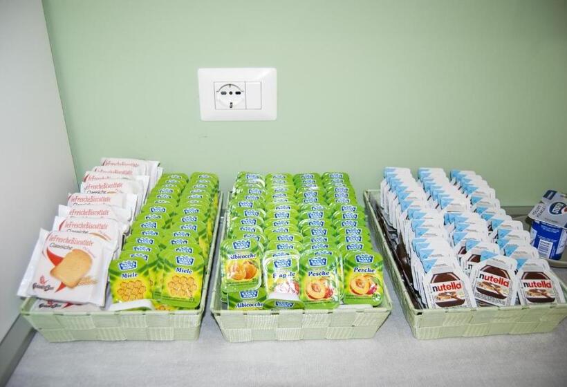 تختخواب و صبحانه Le Sere