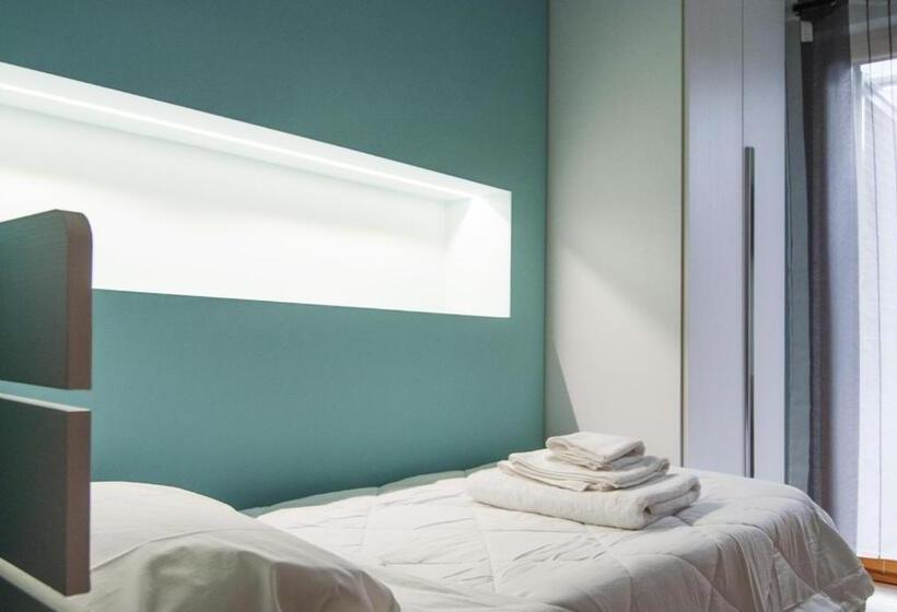 تختخواب و صبحانه Le Sere