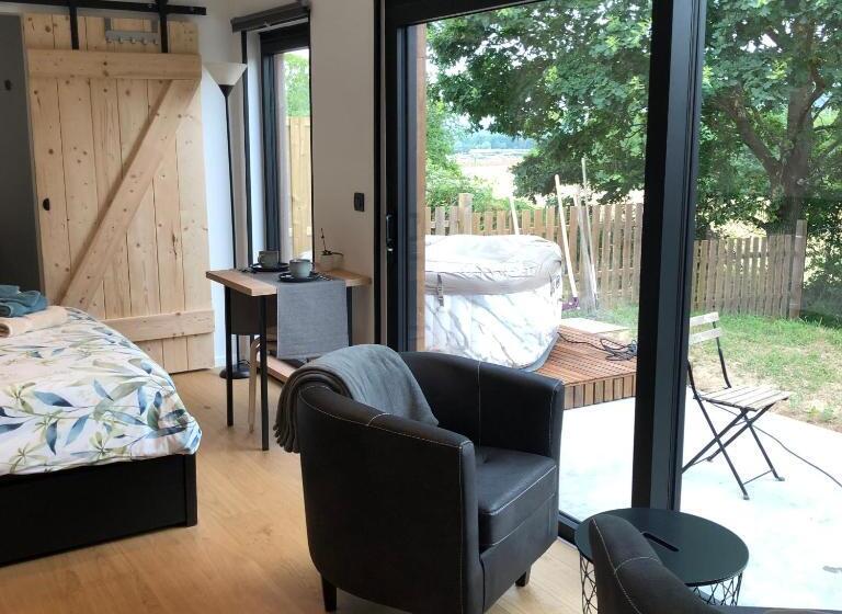 مبيت وإفطار Les Tiny House Du Mas De Mont