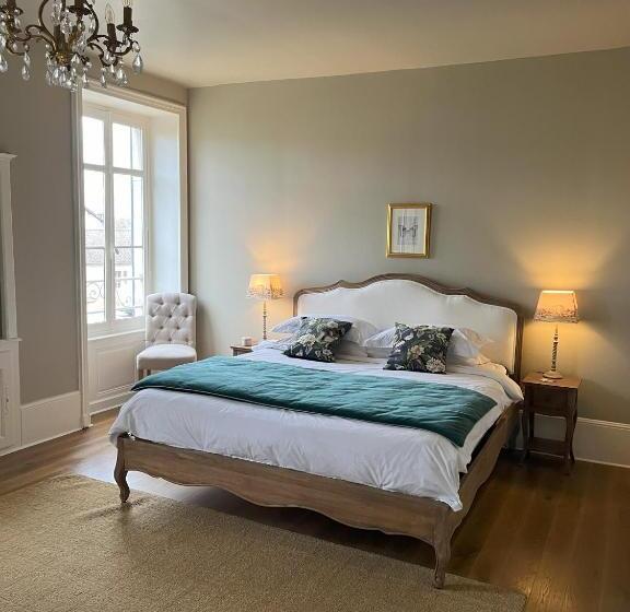 Bed and Breakfast Number 8