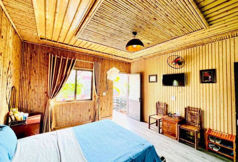 تختخواب و صبحانه The Pineapple House