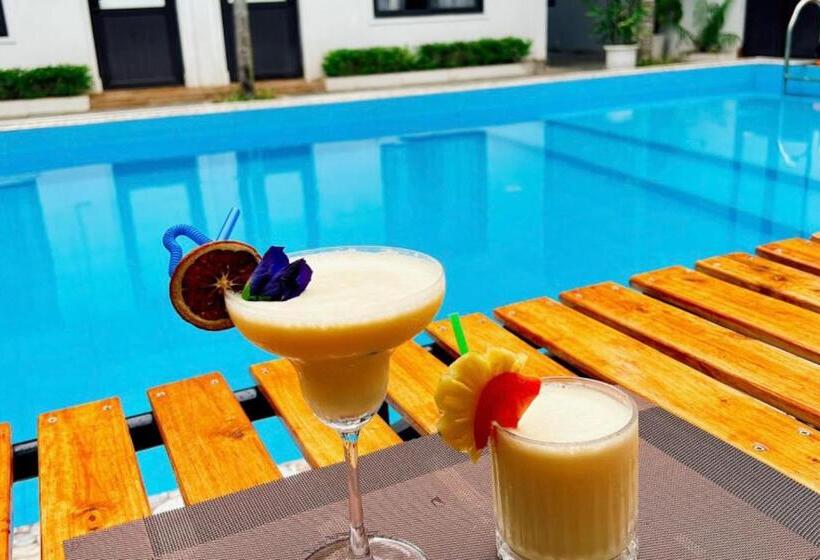 تختخواب و صبحانه The Pineapple House