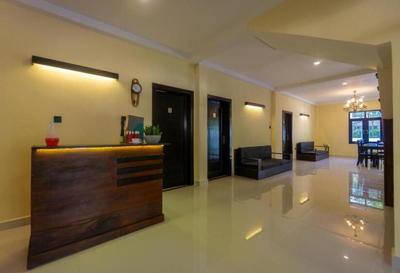 ベッドアンドブレックファースト Three Lines