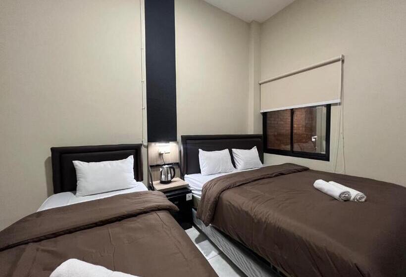 Brenn Hotel Semarang Mitra Reddoorz