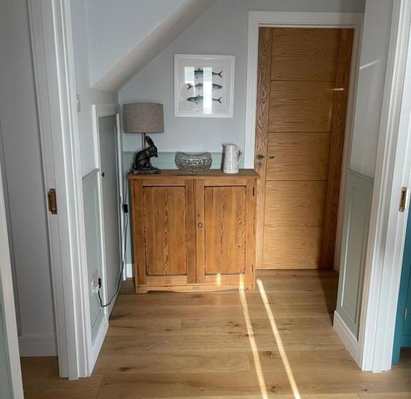 Godden Green B & B Guesthouse