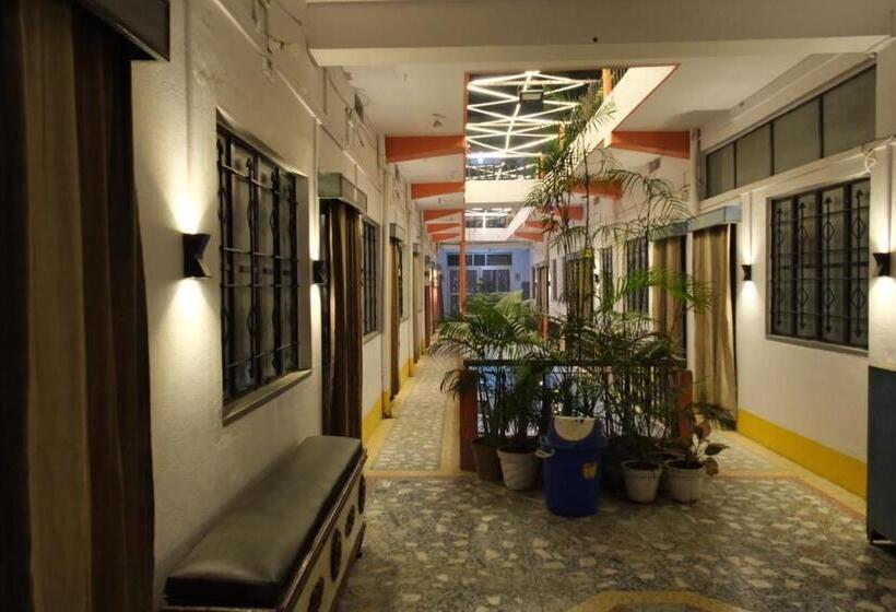 בית מלון כפרי Anamika Rest House,nh31,barh Bihar