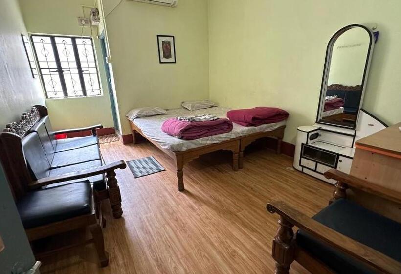 בית מלון כפרי Anamika Rest House,nh31,barh Bihar