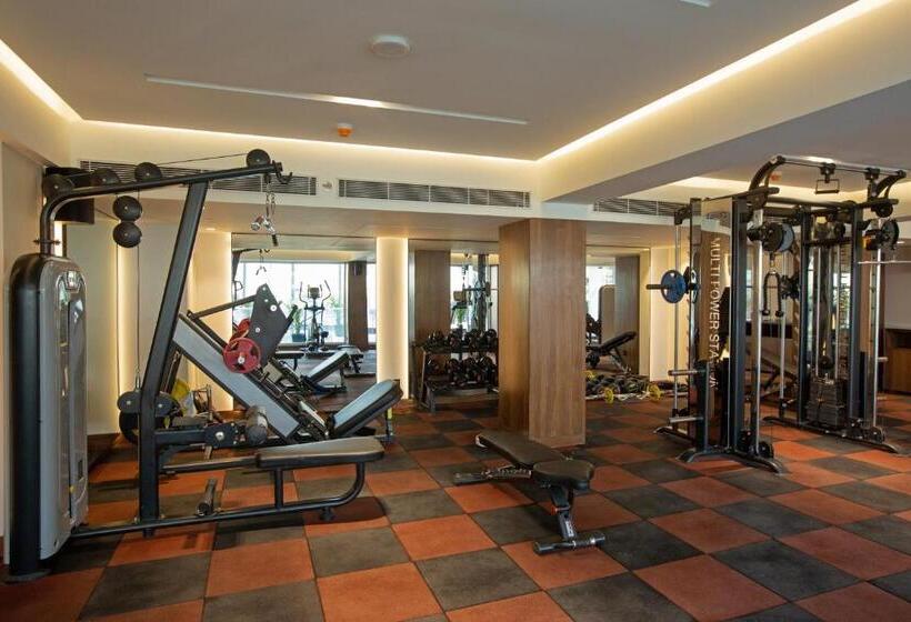 ホテル Arista By Ambition