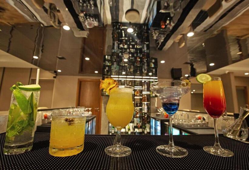 ホテル Arista By Ambition